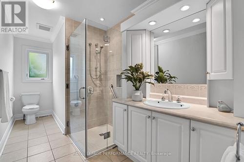 2206 Hillary Avenue, Ottawa, ON 