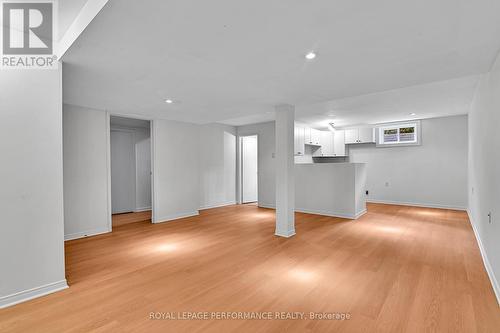 2206 Hillary Avenue, Ottawa, ON 