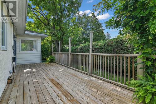 2206 Hillary Avenue, Ottawa, ON 