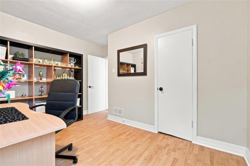 492 Jefferson Avenue, Winnipeg, MB 