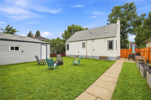 492 Jefferson Avenue, Winnipeg, MB 