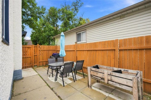 492 Jefferson Avenue, Winnipeg, MB 