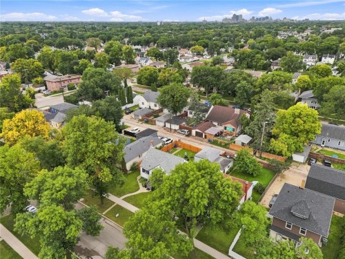 492 Jefferson Avenue, Winnipeg, MB 