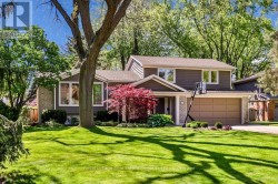 1528 WARLAND ROAD  Oakville (Sw Southwest), ON L6L 1N5