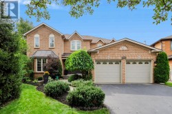 2097 INNKEEPER COURT  Oakville, ON L6M 3A2