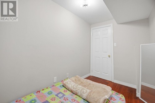 7443 Russian Olive Close, Mississauga, ON 