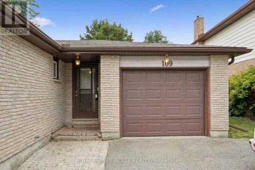 109 Deerberry Place, Waterloo, ON 