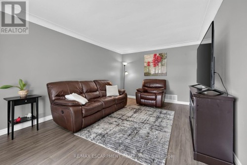 93 Nugent Drive, Hamilton, ON 
