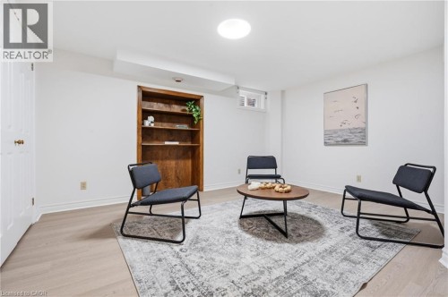 551 Deerhurst Drive, Burlington, ON 