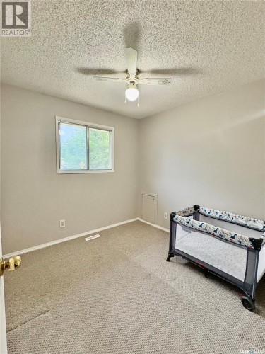 10 Mackie Crescent, Saskatoon, SK 
