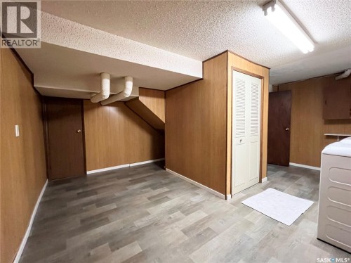 10 Mackie Crescent, Saskatoon, SK 