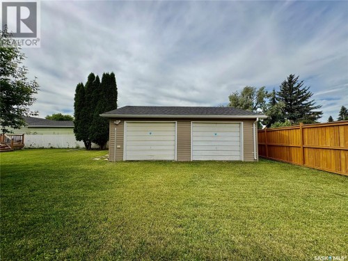 10 Mackie Crescent, Saskatoon, SK 