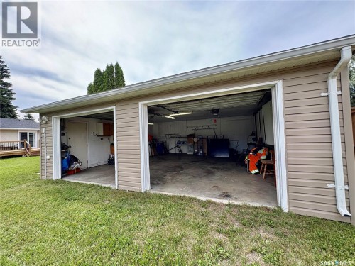 10 Mackie Crescent, Saskatoon, SK 