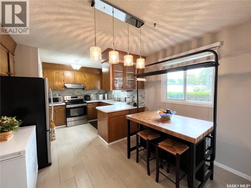 10 Mackie Crescent, Saskatoon, SK 