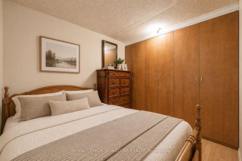 413-4060 Lawrence Avenue E, Toronto, ON 