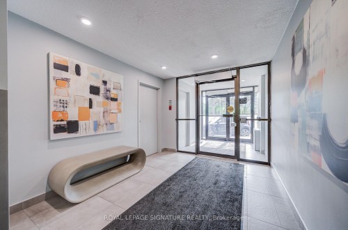 413-4060 Lawrence Avenue E, Toronto, ON 