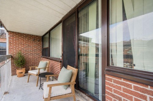 413-4060 Lawrence Avenue E, Toronto, ON 