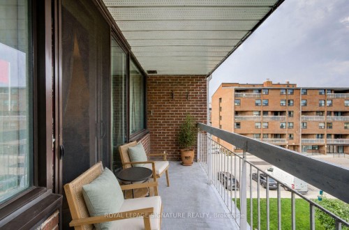 413-4060 Lawrence Avenue E, Toronto, ON 