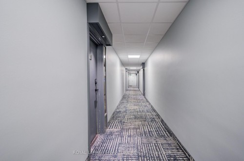 413-4060 Lawrence Avenue E, Toronto, ON 