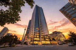 3807-25 Capreol Court Toronto, ON M5V 3Z7