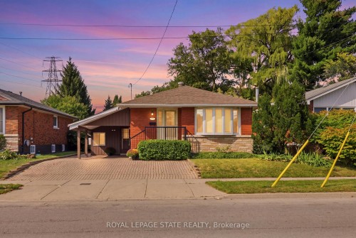 304 Whitney Avenue  Hamilton, ON L8S 2H2