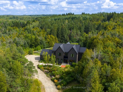 3045 Highpoint Side Road, Caledon, ON 