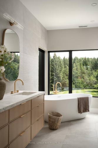 3045 Highpoint Side Road, Caledon, ON 