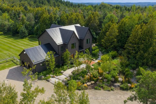 3045 Highpoint Side Road, Caledon, ON 