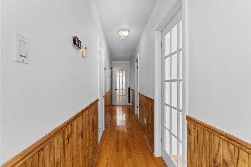 Passageway - 594 Rue Du Précieux-Sang, Joliette, QC 