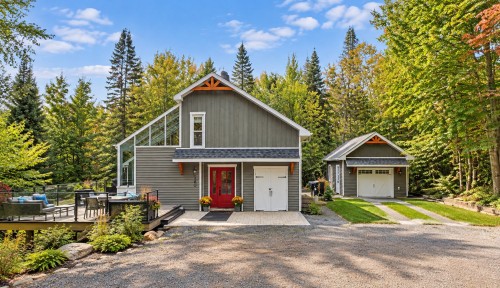 10 Ch. Lucette  Saint-Sauveur, QC J0R 1R1