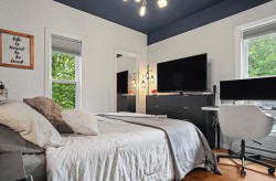 Bedroom - 