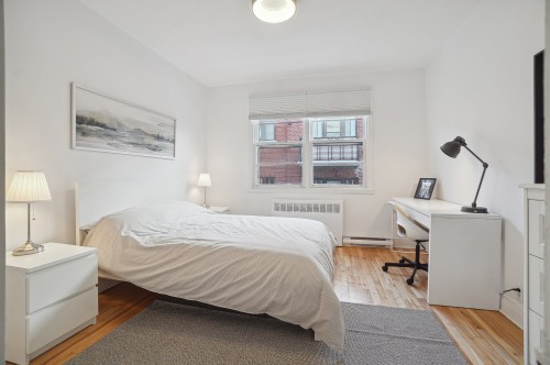 Bedroom - 12-5873 Av. Decelles, Montréal (Côte-Des-Neiges/Notre-Dame-De-Grâce), QC 