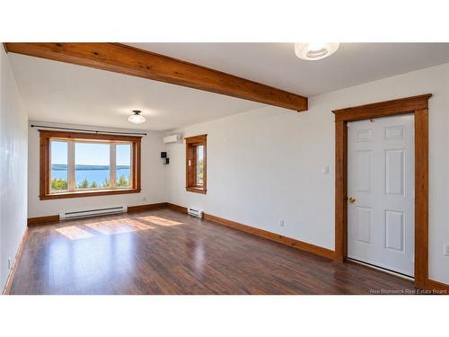 470 Riverside Dr, Bathurst, NB 