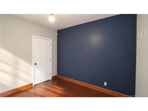 470 Riverside Dr, Bathurst, NB 