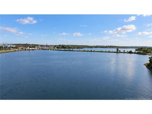 470 Riverside Dr, Bathurst, NB 