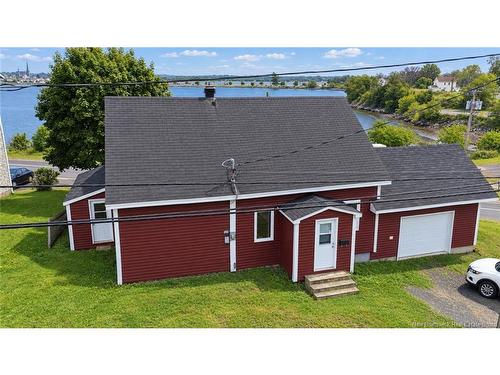 470 Riverside Dr, Bathurst, NB 