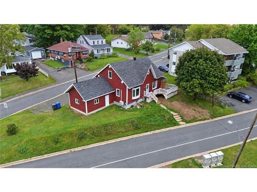 470 Riverside Dr, Bathurst, NB 