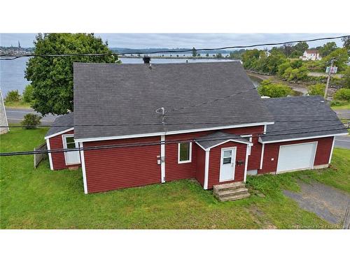 470 Riverside Dr, Bathurst, NB 