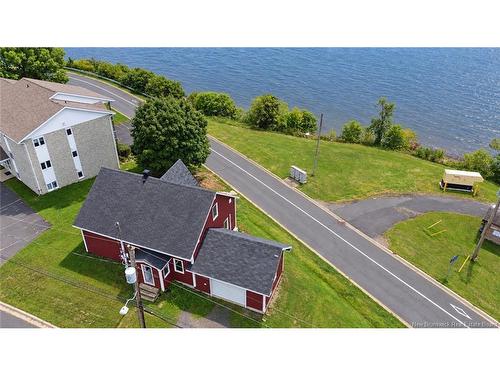 470 Riverside Dr, Bathurst, NB 