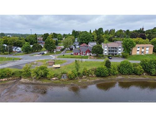 470 Riverside Dr, Bathurst, NB 