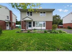 30 Beaton AVE  Moncton, NB E1E 1S6
