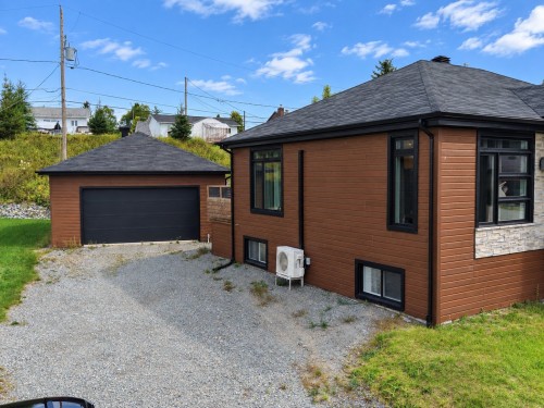 Front of Structure - 742 Av. Terry-Fox, Rouyn-Noranda, QC 