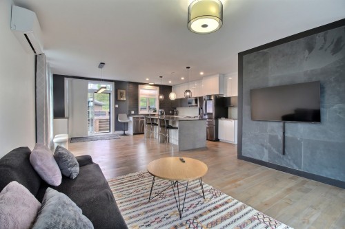 Living Room - 742 Av. Terry-Fox, Rouyn-Noranda, QC 