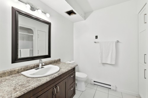 Salle de bains - A-775 Rue Principale, Saint-Sauveur, QC 