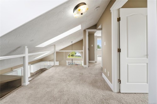 9815 Cedar St, Chemainus, BC 