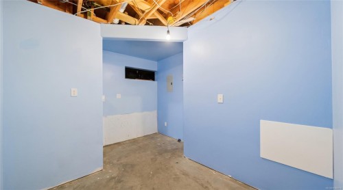 9815 Cedar St, Chemainus, BC 