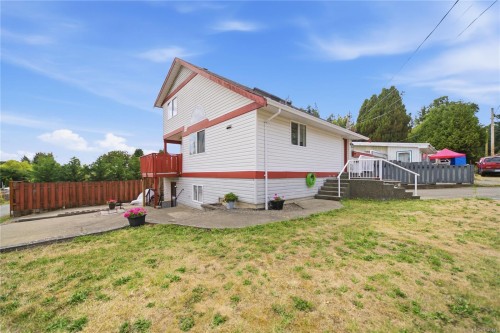 9815 Cedar St, Chemainus, BC 