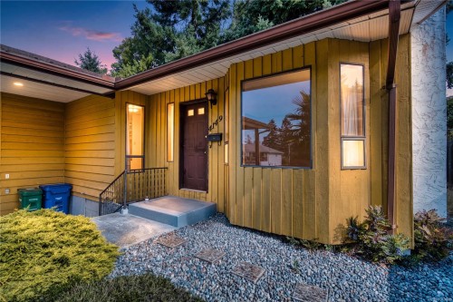 4149 Orchard Cir, Nanaimo, BC 