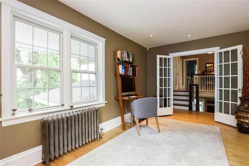 105 Ash St, Winnipeg, MB 