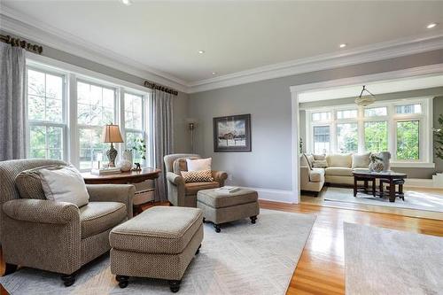 105 Ash St, Winnipeg, MB 